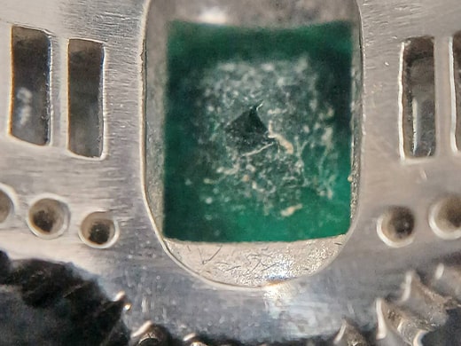 傷ありジュエリー画像